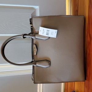 Nine West tote. With tags, unused. Mushroom/tan color.